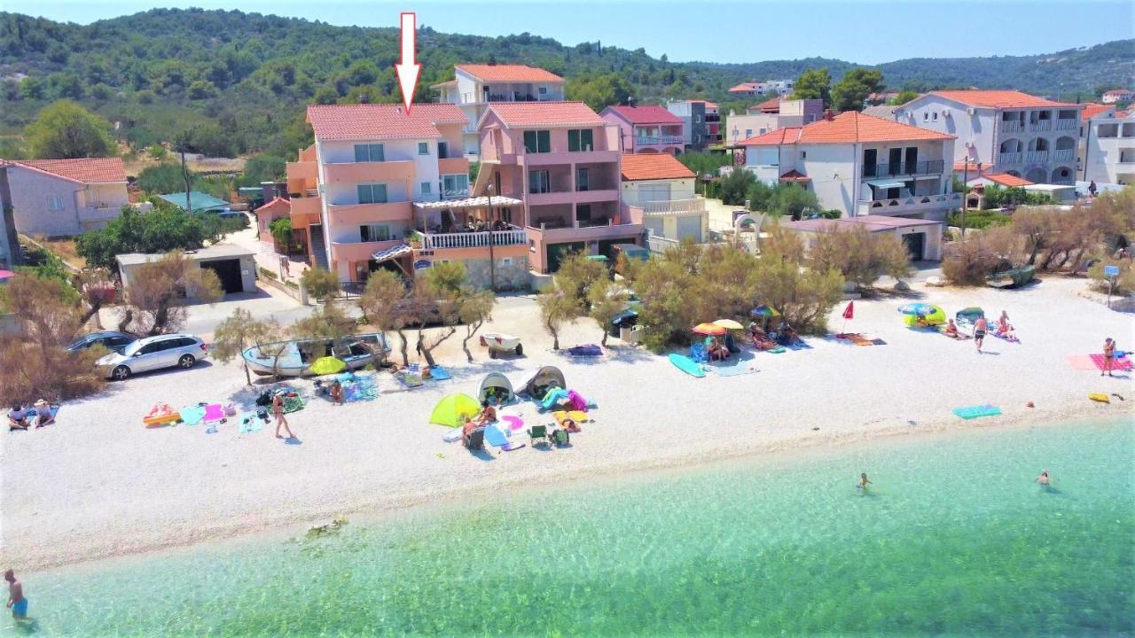 Marinovi Dvori Daire Slatine Dış mekan fotoğraf